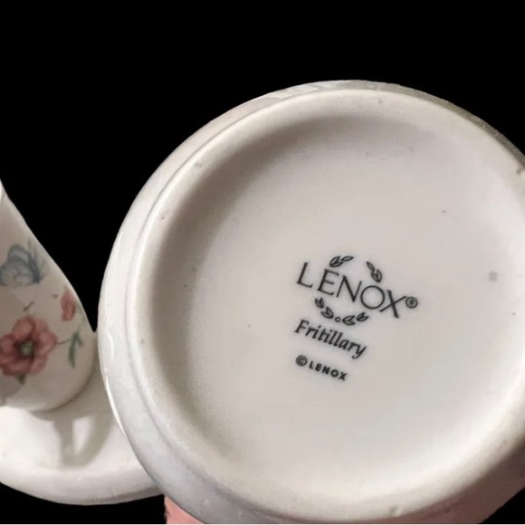 Lenox Tea cups set of 2 - Picture 3 of 3